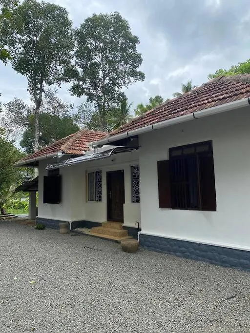 Puthukkeril Heritage Home Talavadi  0*, Talavadi (Kerala)