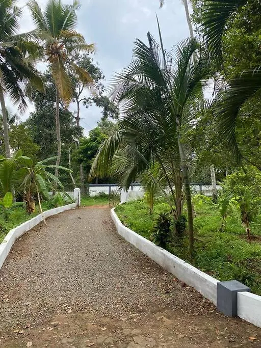 Puthukkeril Heritage Home Talavadi  Talavadi (Kerala)