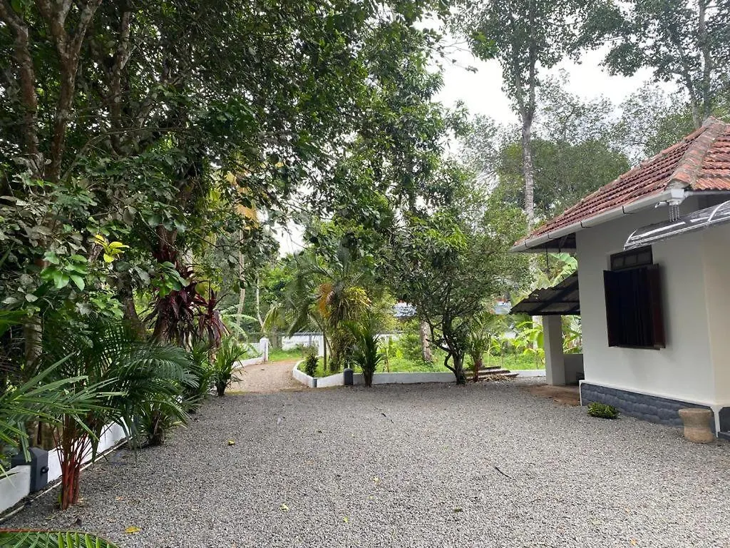 Holiday home Puthukkeril Heritage Home Talavadi  India